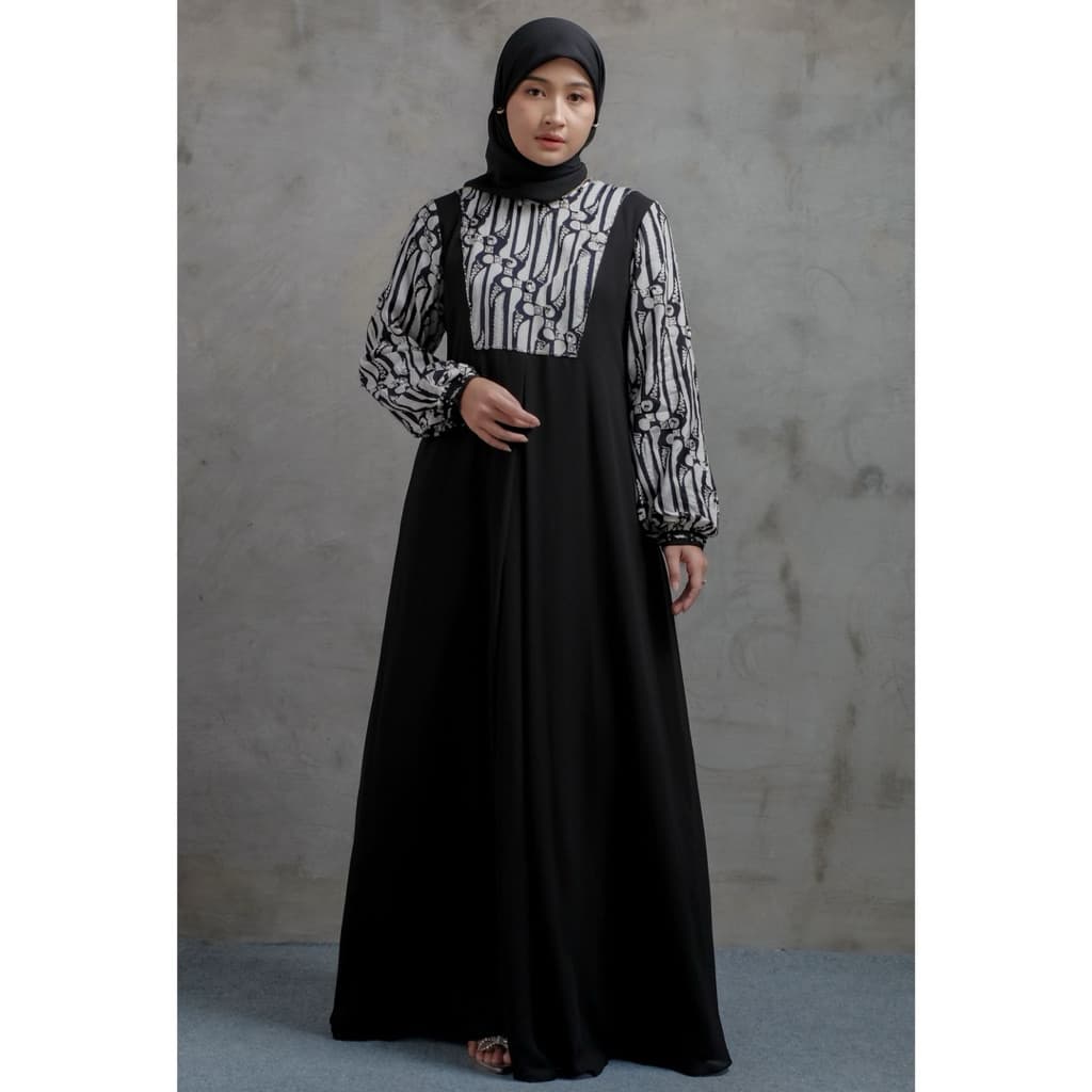 Gaun Aleea Sogan | Gaun Aleea Hitma Putih | Gaun Batik Klasik | Gaun Batik Berpayet | Gaun Batik Simple | Gaun Batik Elegant
