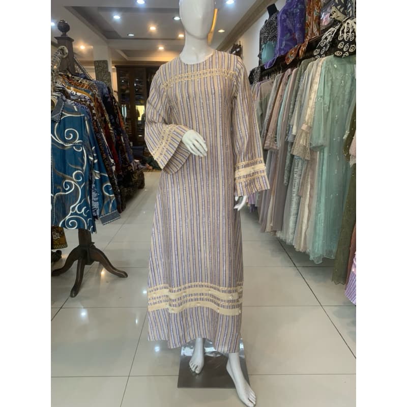 Gaun Leonora | Gaun Batik Soft | Gaun Batik Simple | Gaun Batik Berpayet | Gaun Batik Elegant | Gaun Batik Pesat 7