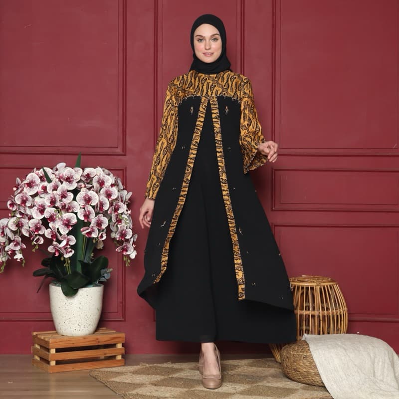 Gaun Maheswa Sogan | Gaun Batik Sogan | Gaun Simple Elegant | Gaun Motif Batik | Batik Klasik | Gaun Batik Berpayet