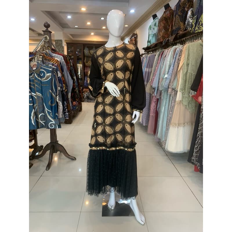 Gaun Nova Sogan | Gaun Batik Berpayet | Gaun Batik Elegant | Gaun Batik Pesta | Gaun Elegant 2