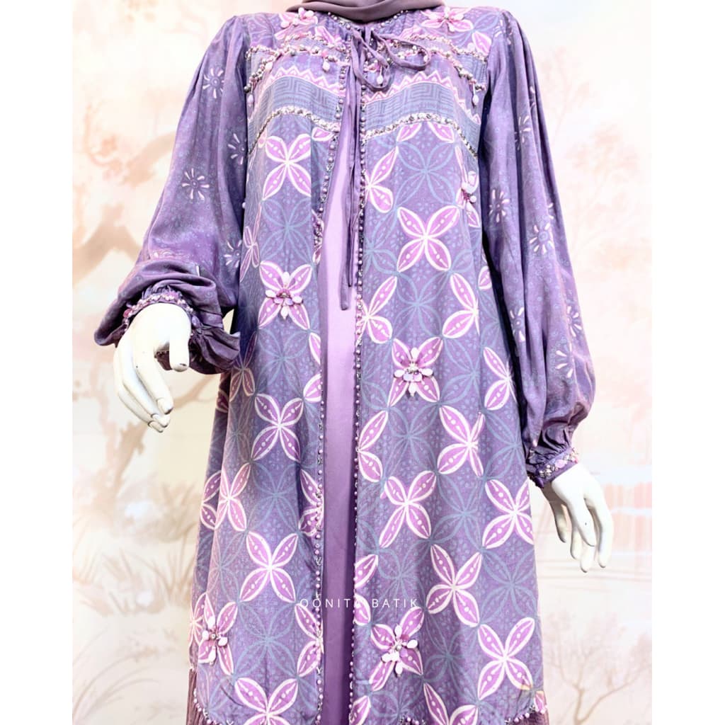 Gaun Outer Ganiya | Gaun Batik Berpayet | Gaun Batik Pesta | Gaun Elegant 2