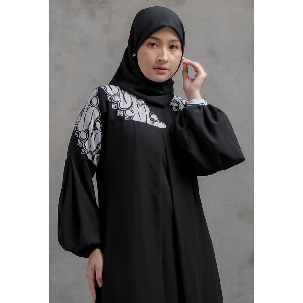 Gaun Tarisca | Gaun Batik Daily | Gaun Batik Elegant | Gaun Batik Simple | Gaun Batik Klasik | Gaun Batik 3