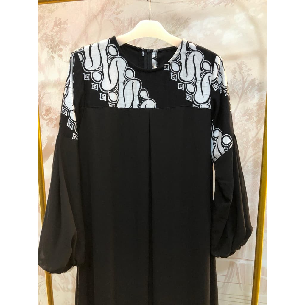 Gaun Tarisca | Gaun Batik Daily | Gaun Batik Elegant | Gaun Batik Simple | Gaun Batik Klasik | Gaun Batik 8