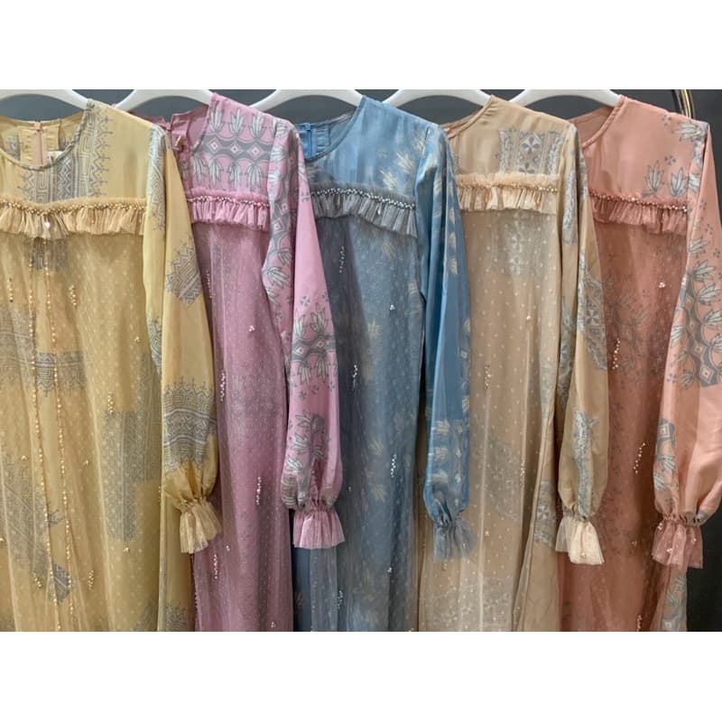 Gaun Vinella | Gaun Batik Soft | Gaun Batik Simple | Gaun Batik Elegant | Gaun Batik Berpayet | Gaun Batik Pesat 7