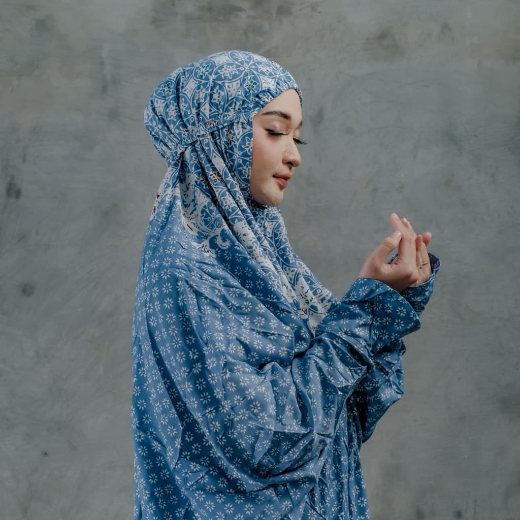 Mukena Qonita | Mukena Batik Rayon Santung | Adem dan Ringan | Free Pouch Cantik | Ukuran Jumbo | BAHAN RAYON SANTUNG ADEM 2