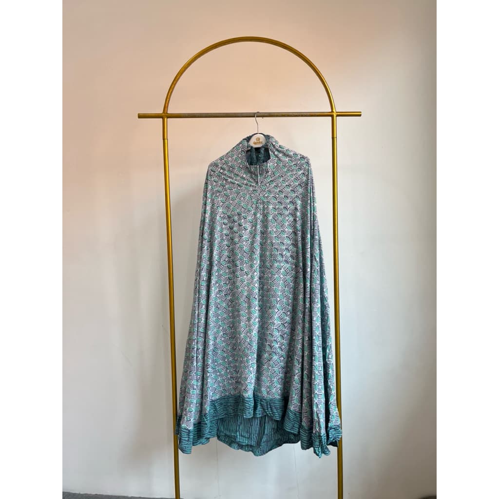 MukenaQonita | Mukena Batik Premium | Free Pouch Cantik | Adem dan Ringan | BAHAN RAYON SANTUNG 3
