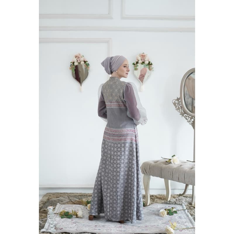Paradina Outer Dress | Palestine Series | Gaun Batik Premium | Gaun Batik Berpayet | Gaun Simple | Gaun Elegant 2