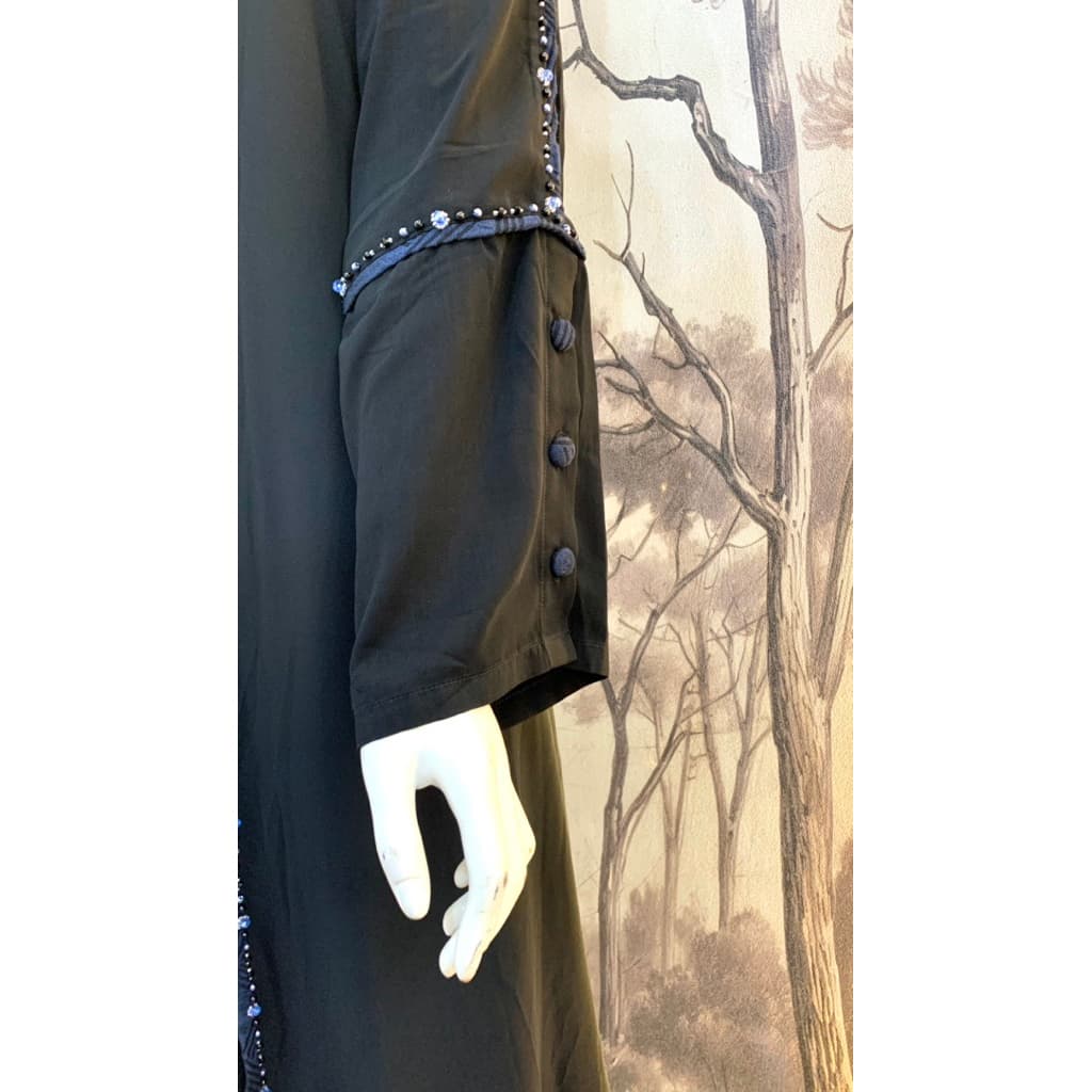 Qoni | Abaya Marwa | Abaya Busui | Abaya Premium | Abaya Payet | Simpel | Mewah | Elegan 4