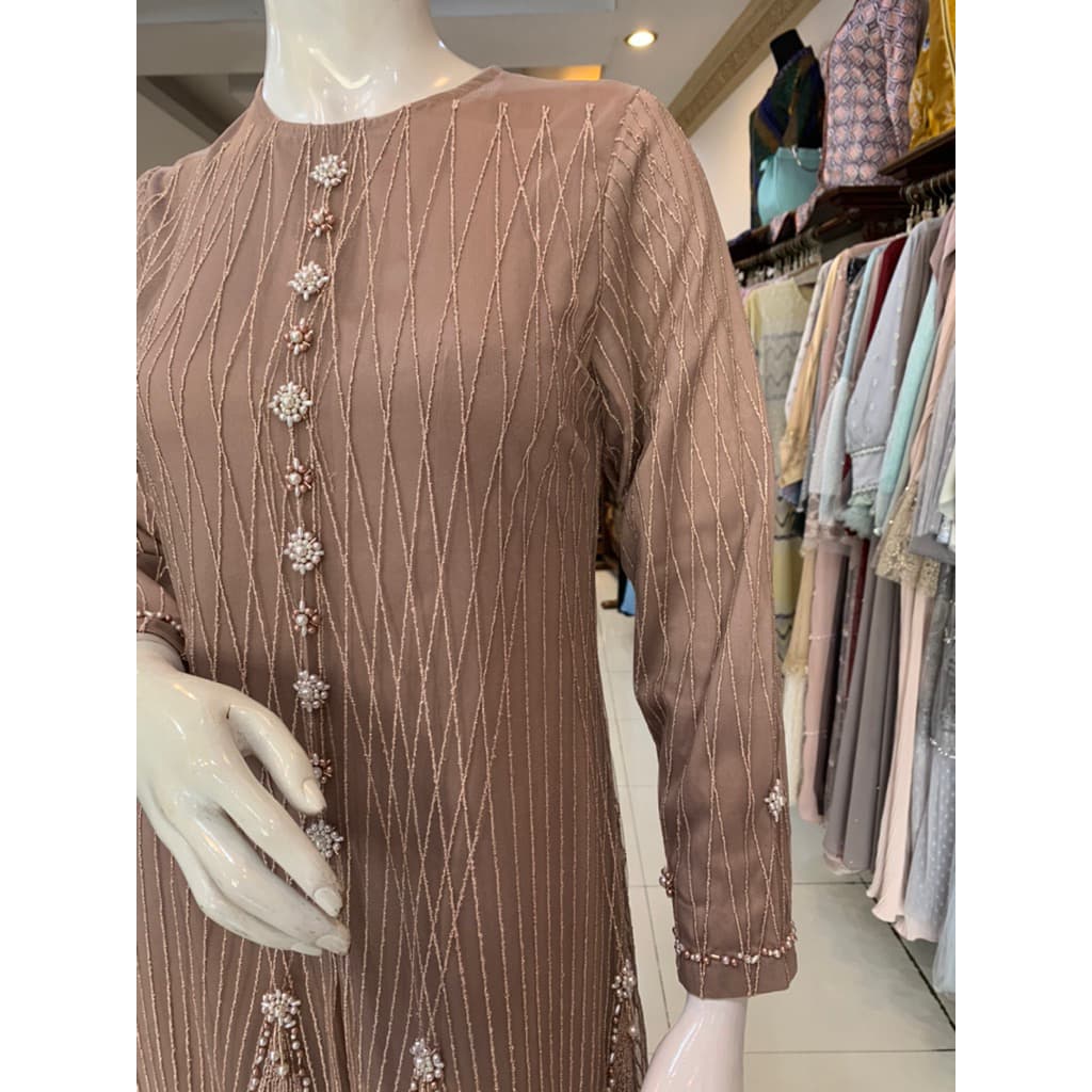 Qoni | Dress Nazalea | Dress Mewah | Glamour Look | Dress Elegan | Dress Payet | Dress Brukat 2