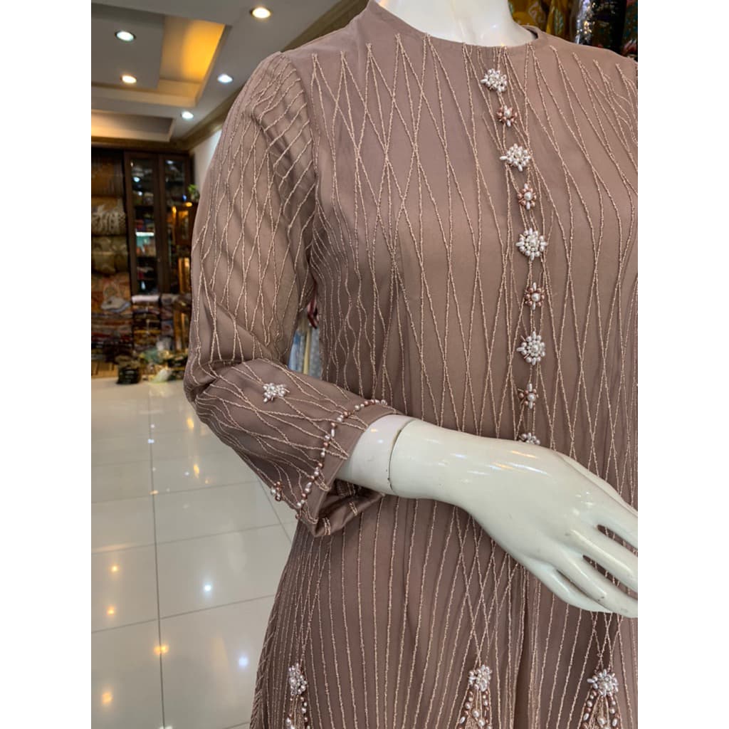 Qoni | Dress Nazalea | Dress Mewah | Glamour Look | Dress Elegan | Dress Payet | Dress Brukat 4