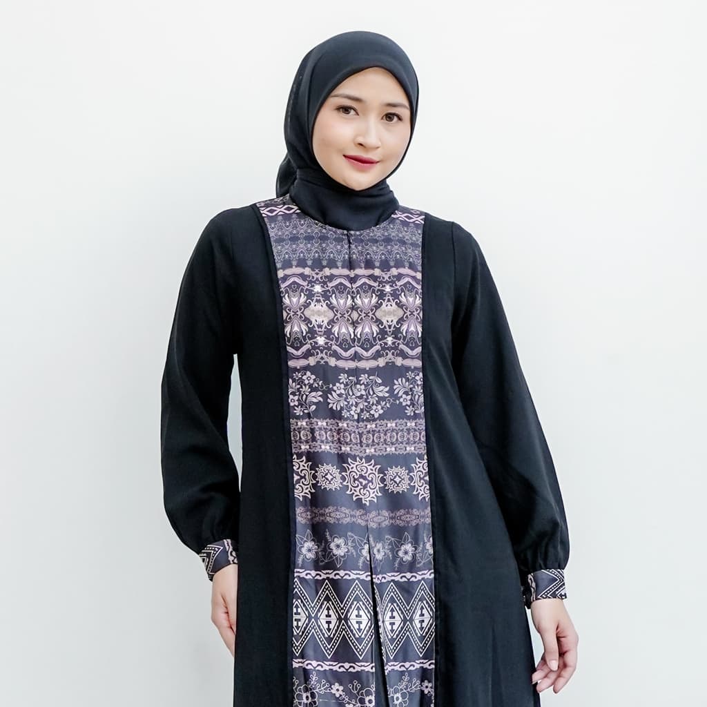 Qoni | Gaun Abaya Faisha Jet Black Simple Daily Look Elegan Premium 5