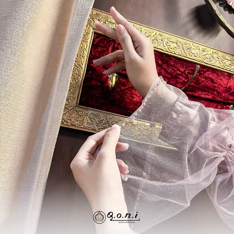 Qoni | Gaun Allera | Gaun Pesta Premium | Gaun Berpayet Full Premium | Gaun Berbrokat Premium | Gaun Mewah dan Elegan 7