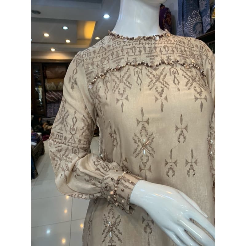Qoni | Gaun Almira | Gaun Berpayet | Gaun Motif Bordir 3