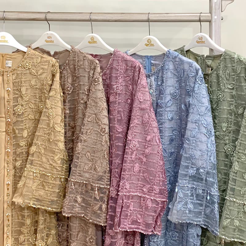 Qoni | Gaun Arcelia | Gaun Pesta Premium | Gaun Berpayet Full Premium | Gaun Berbrokat Premium | Gaun Mewah dan Elegan 6