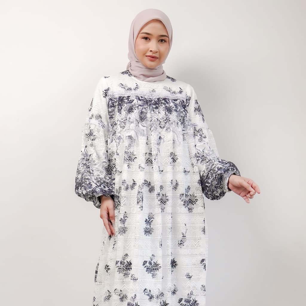 Qoni | Gaun Eltazia | Dress Wanita Muslimah dengan Desain Bunga Elegan dan Lengan Panjang 5