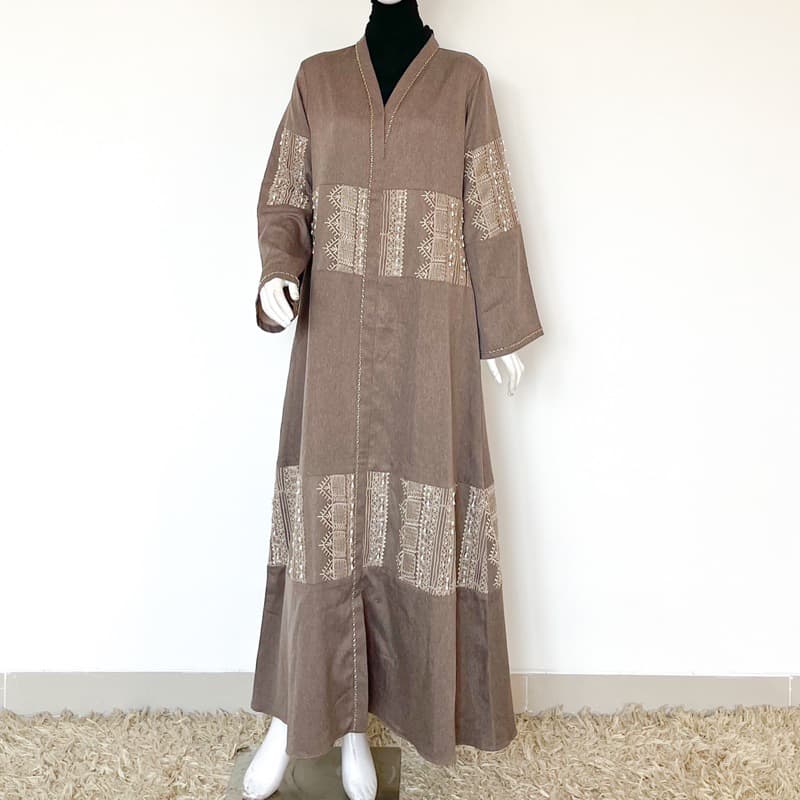 Qoni | Gaun Ghania | Gaun premium | Look simpel dan elegan | Sudah full payet | Busui 3