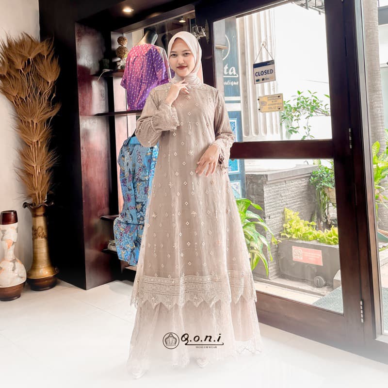 Qoni | Gaun Lyliana | Gaun Pesta Premium | Gaun Berpayet Full Premium | Gaun Berbrokat Premium | Gaun Mewah dan Elegan 2