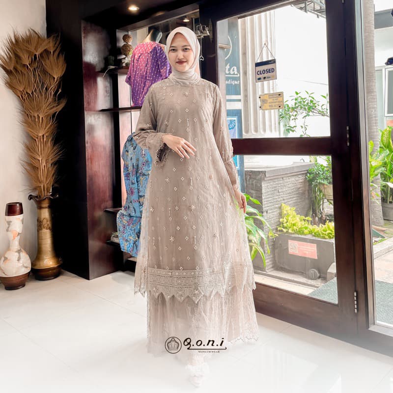 Qoni | Gaun Lyliana | Gaun Pesta Premium | Gaun Berpayet Full Premium | Gaun Berbrokat Premium | Gaun Mewah dan Elegan 3