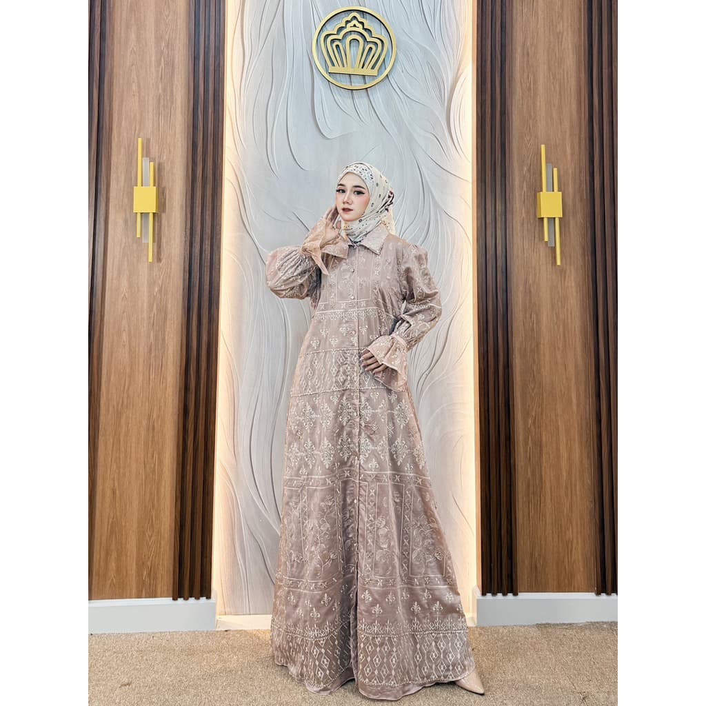Qoni | Gaun Maizura | Gaun Pesta Premium | Gaun Payet | Mewah | Simpel | Elegan. 2