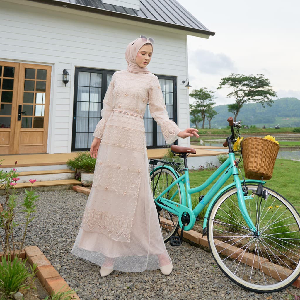 Qoni | Gaun Peisly | Gaun Pesta Premium | Gaun Payet | Gaun Borkat | Mewah | Simpel | Elegan.