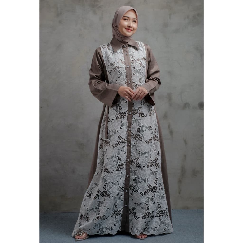Qoni | Gaun Refa Denim | Gaun Bordir | Look Casual | Gaun Elegan | Gaun Premium