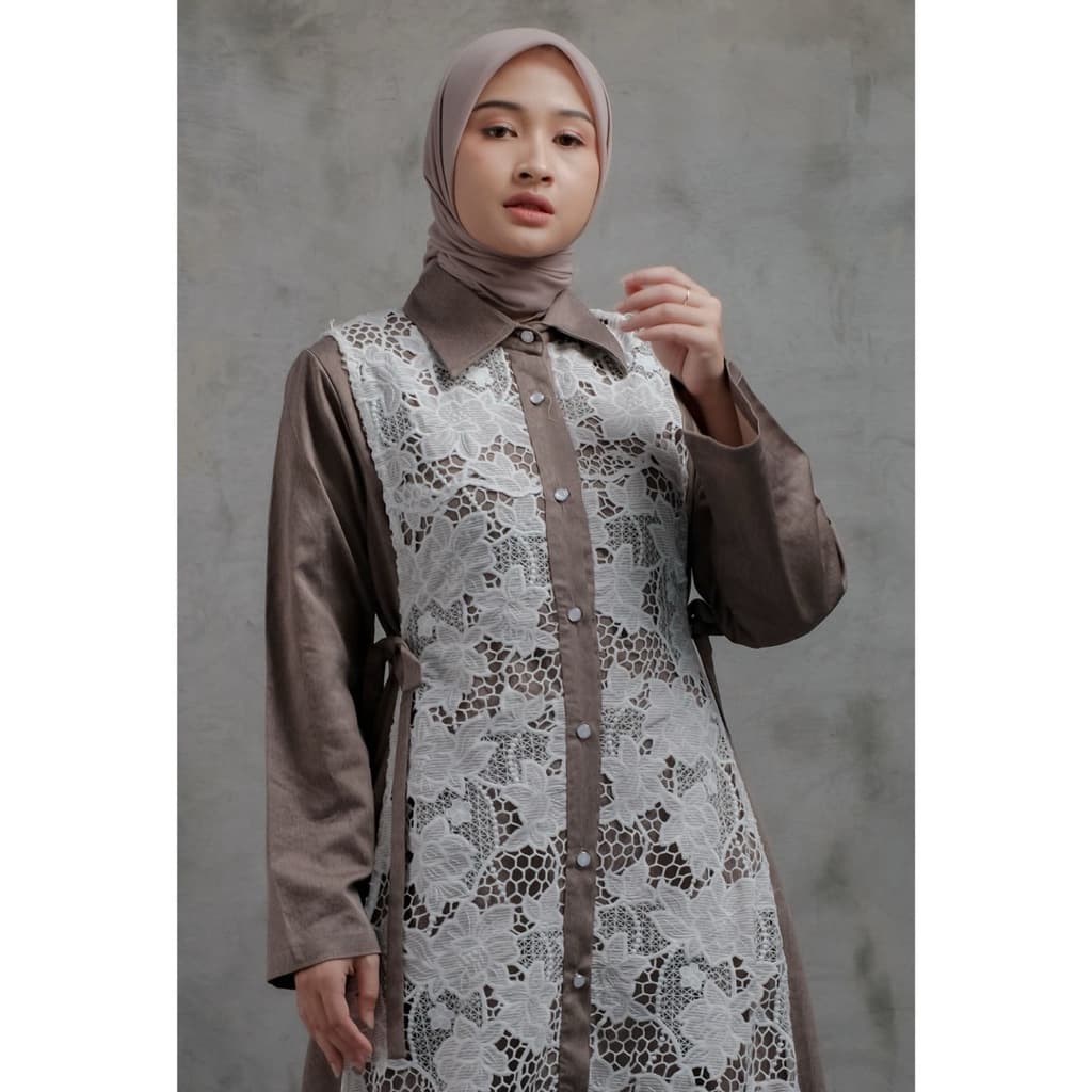 Qoni | Gaun Refa Denim | Gaun Bordir | Look Casual | Gaun Elegan | Gaun Premium 3