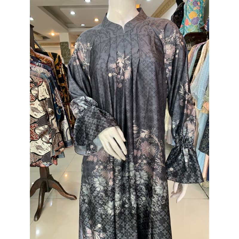 Qoni | Ld. Arista Slik | Gaun daily look | Gaun bermotif | Gaun simpel dan elegan 2
