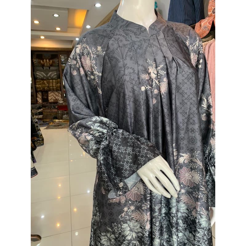 Qoni | Ld. Arista Slik | Gaun daily look | Gaun bermotif | Gaun simpel dan elegan 3