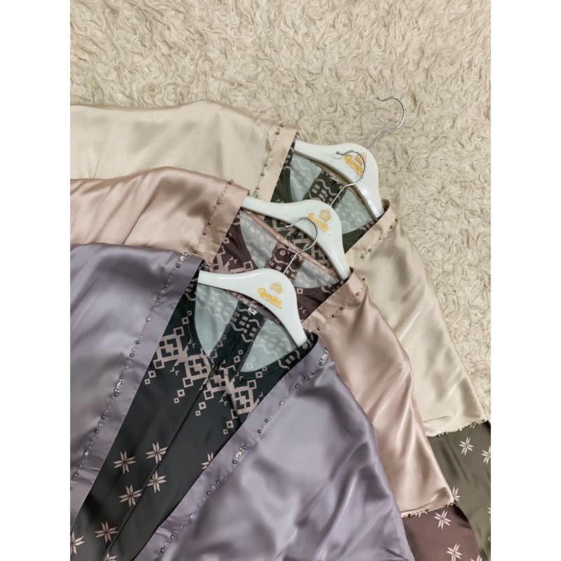Qoni | Ld. Outer Sally | Dress Inner Outer Terpisah | Dress Bermotif Premium | Look Simple dan Elegan 2