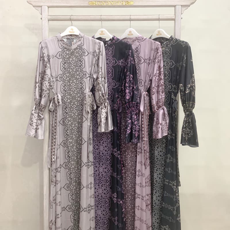 Qoni | Ld. Silk Sahila | Gaun daily look premium | Gaun bermotif cantik | look simpel dan elegan 4