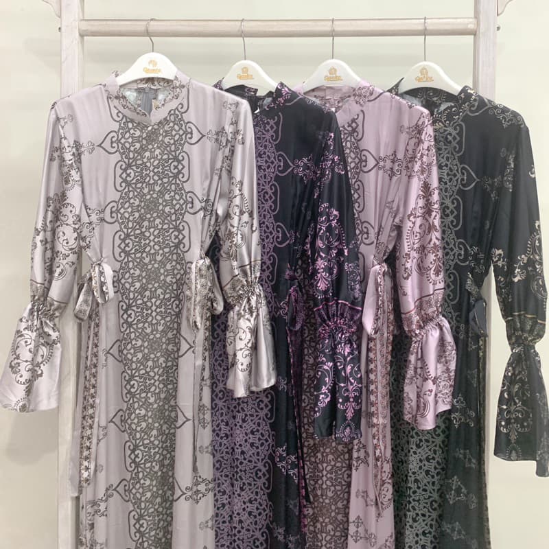 Qoni | Ld. Silk Sahila | Gaun daily look premium | Gaun bermotif cantik | look simpel dan elegan 5
