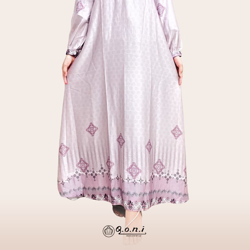 Qoni | Ld. Silk Zaura | Gaun Daily Look Premium | Gaun Bermotif Premium | Look Simple dan Elegan 5