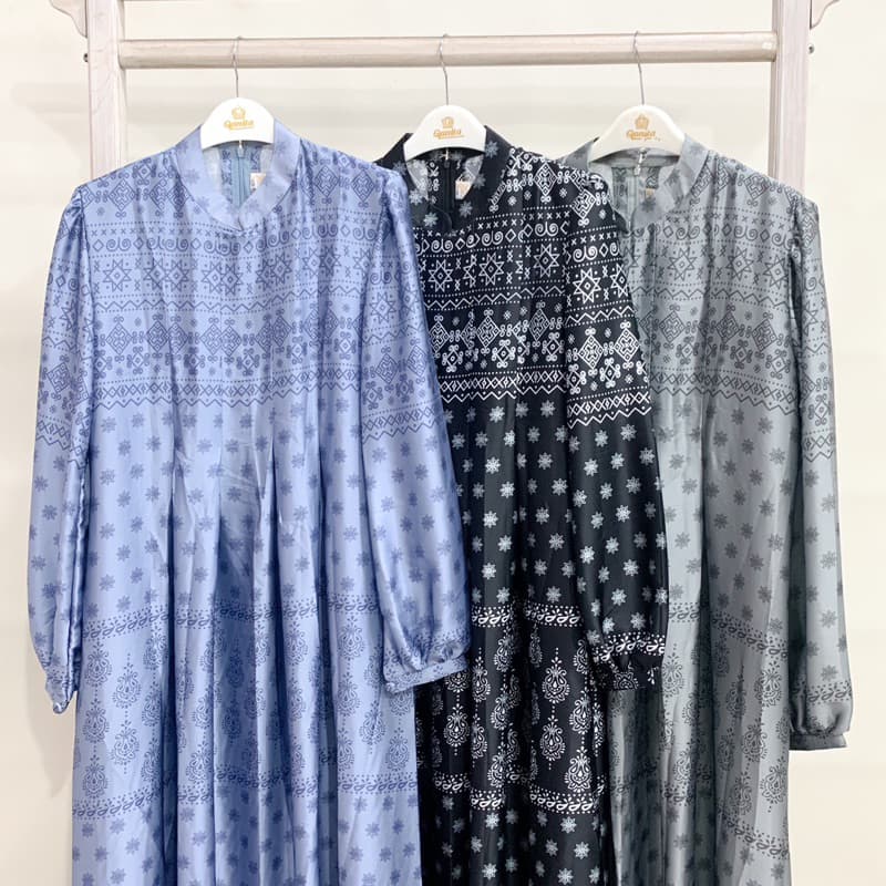 Qoni | Long Dress Azmira | Gaun Daily Look Premium | Gaun Bermotif | Gaun Simple dan Elegan 2
