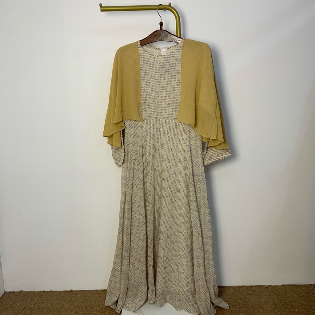 Qonita Batik Gaun Athira - Dress Batik Simple 9