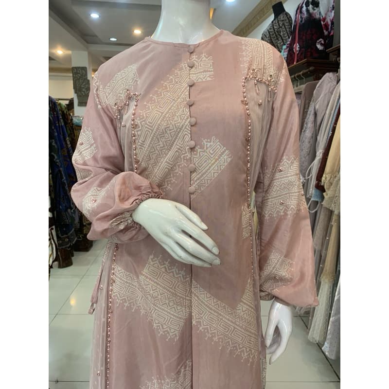 Qonita Batik | Gaun Athiya Mk Soft | Gaun Batik Berpayet 4