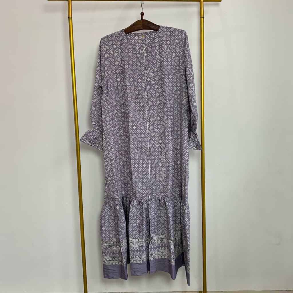 Qonita Batik - Gaun Isana - Busui Friendly Lengan Balon 9