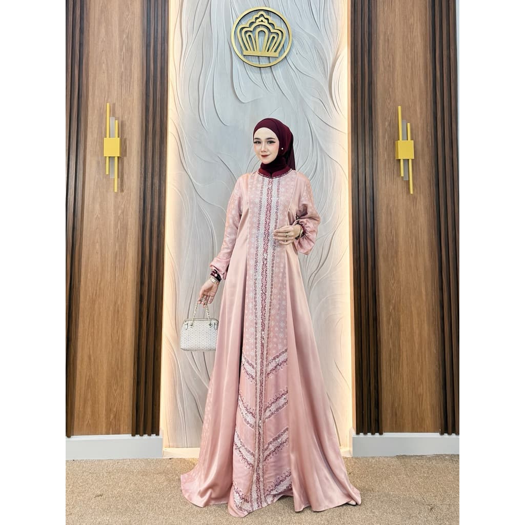 Qonita Batik | Gaun Kayley | Gaun batik | Qonita Batik | Batik Soft | Gaun berpayet 3