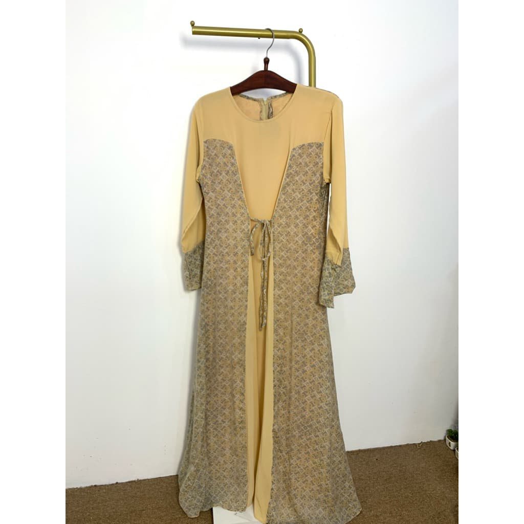 Qonita Batik Gaun Savara 8