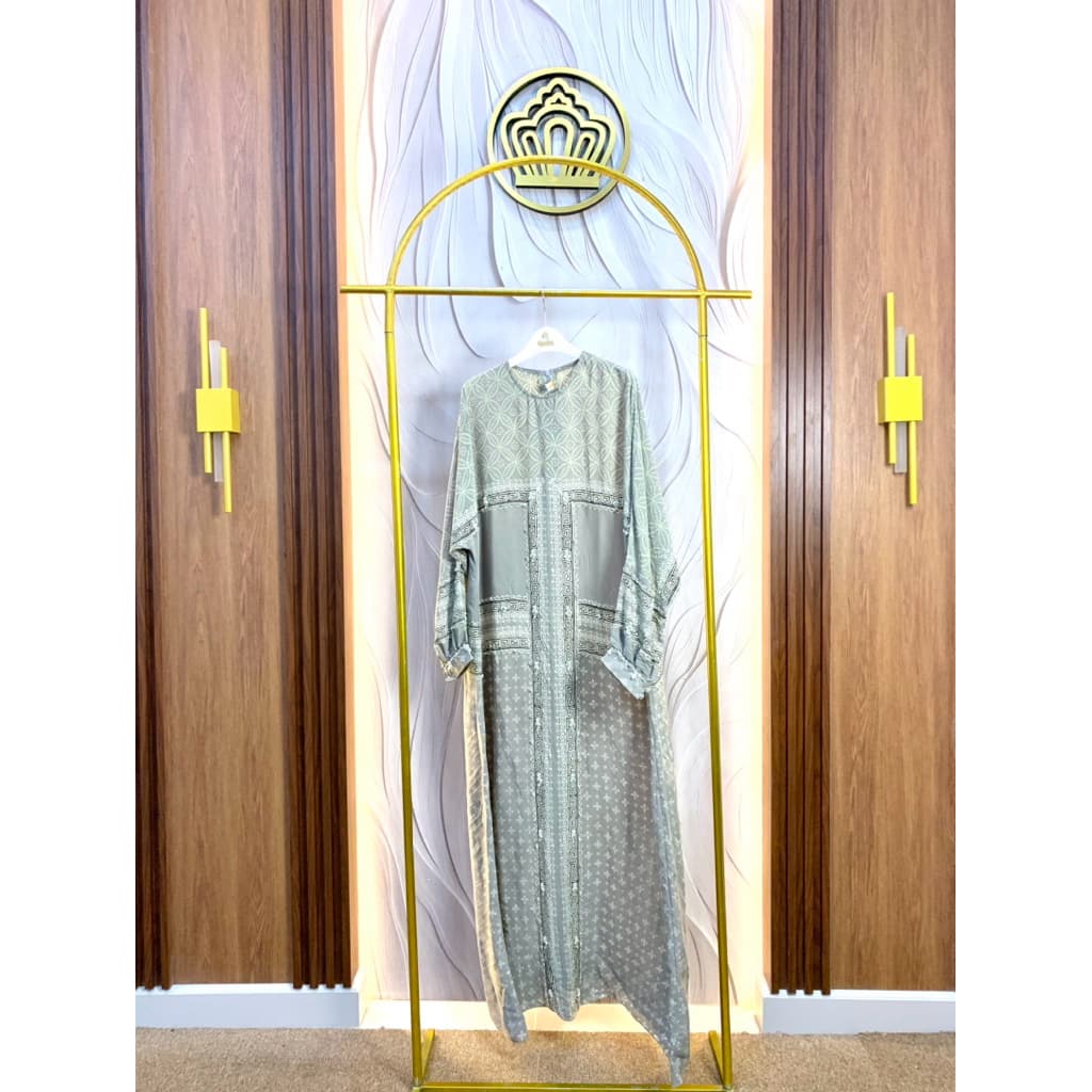Qonita Batik | Gaun Shaila | Gaun Batik Soft | Gaun Batik Cantik | Gaun Batik Berpayet | Gaun Kaftan 8