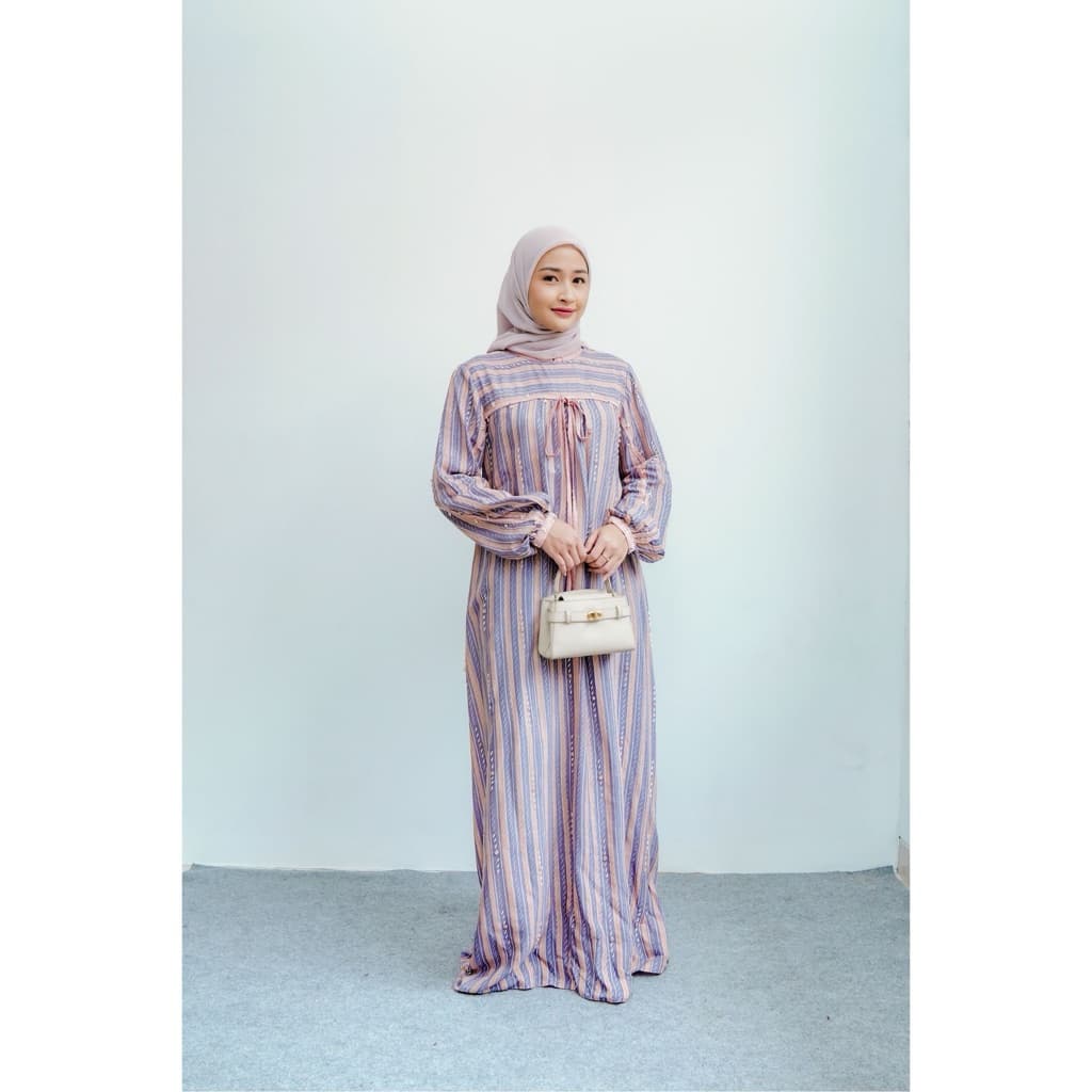 Qonita Batik | Gaun Tanira | Dress Batik | Gaun Mewah 8