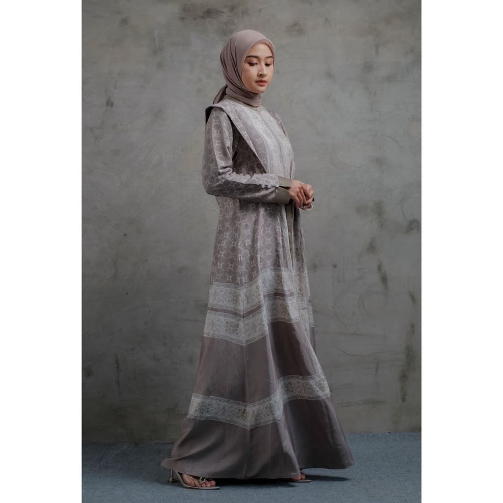 Qonita Batik Gaun Tanisha - Simple Elegant Dress Batik 2