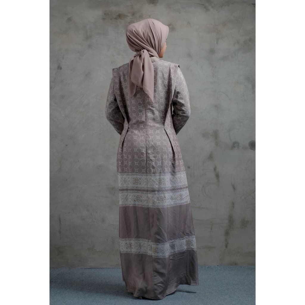 Qonita Batik Gaun Tanisha - Simple Elegant Dress Batik 5