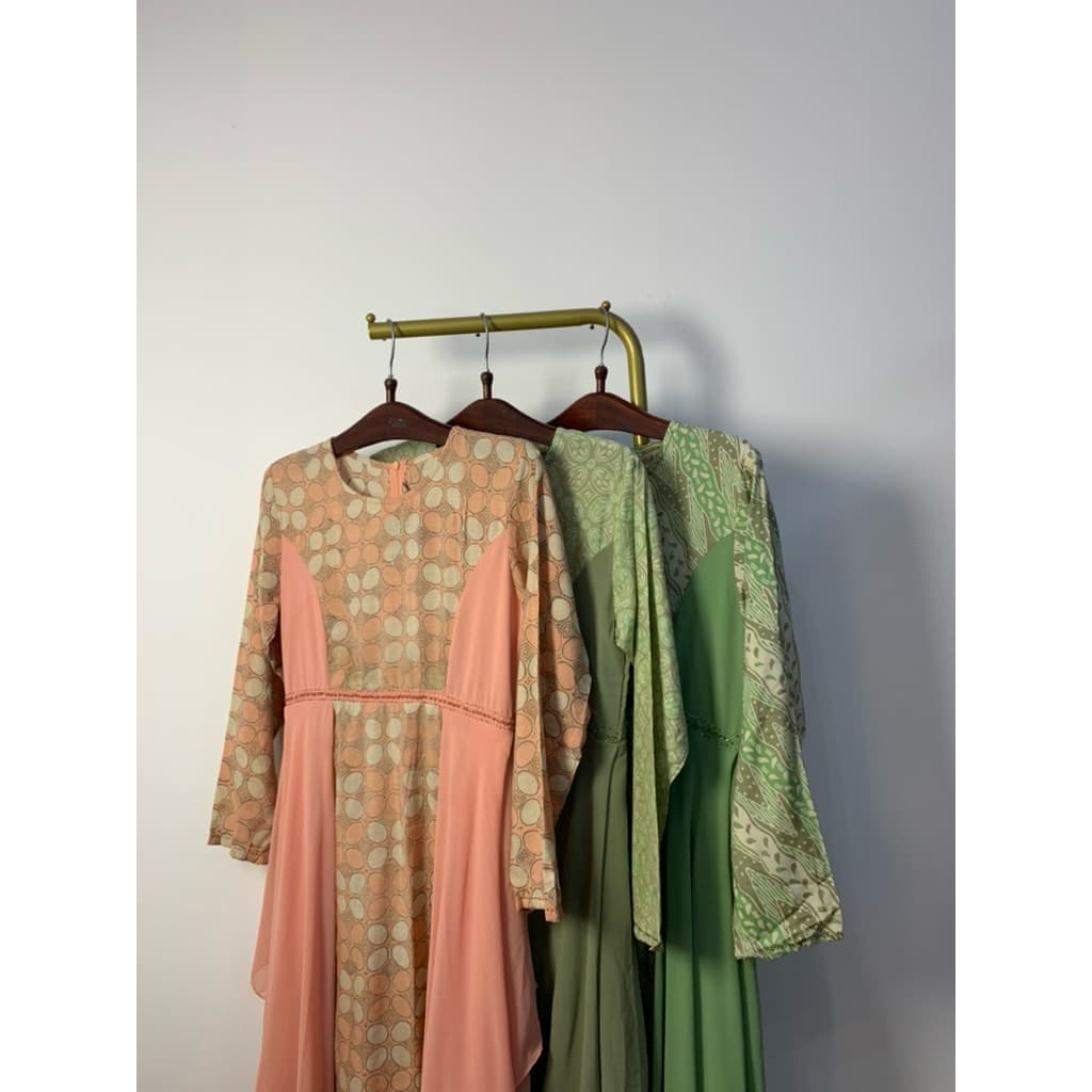Qonita Batik Gaun Zaara 2