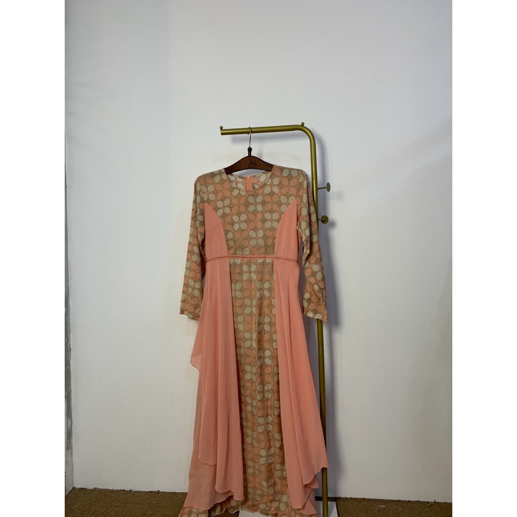 Qonita Batik Gaun Zaara 4
