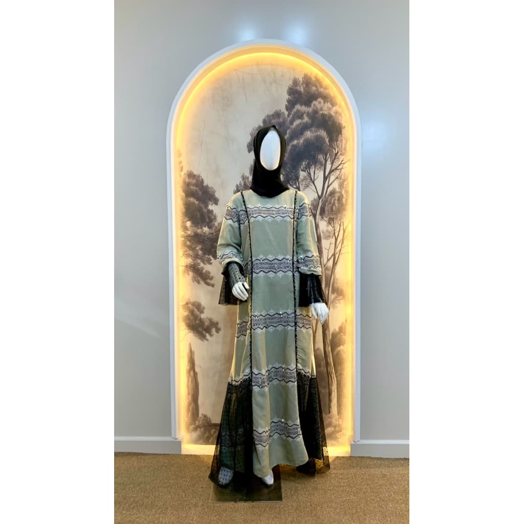 Qonita Batik Gaun Zianira - Gaun Batik Soft Berpayet 2