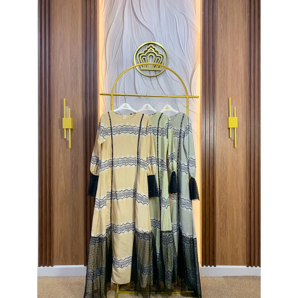 Qonita Batik Gaun Zianira - Gaun Batik Soft Berpayet 6