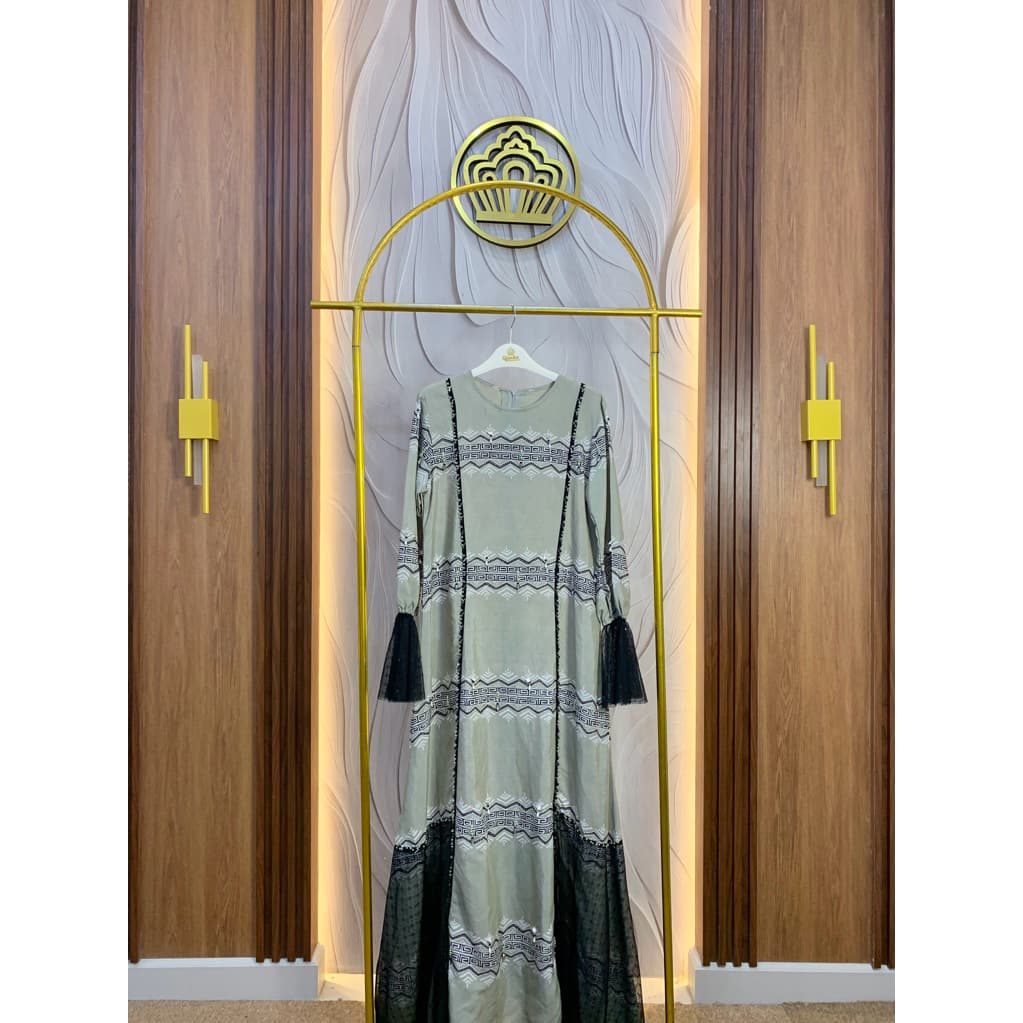 Qonita Batik Gaun Zianira - Gaun Batik Soft Berpayet 7