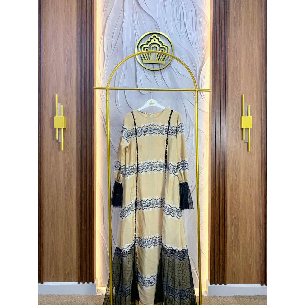 Qonita Batik Gaun Zianira - Gaun Batik Soft Berpayet 9
