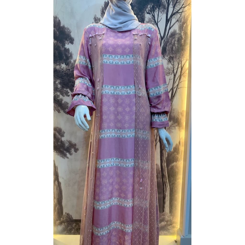 Qonita Batik | Ld. Emira | Dress Batik Berpayet | Dress Cantik | Dress Kondangan 4